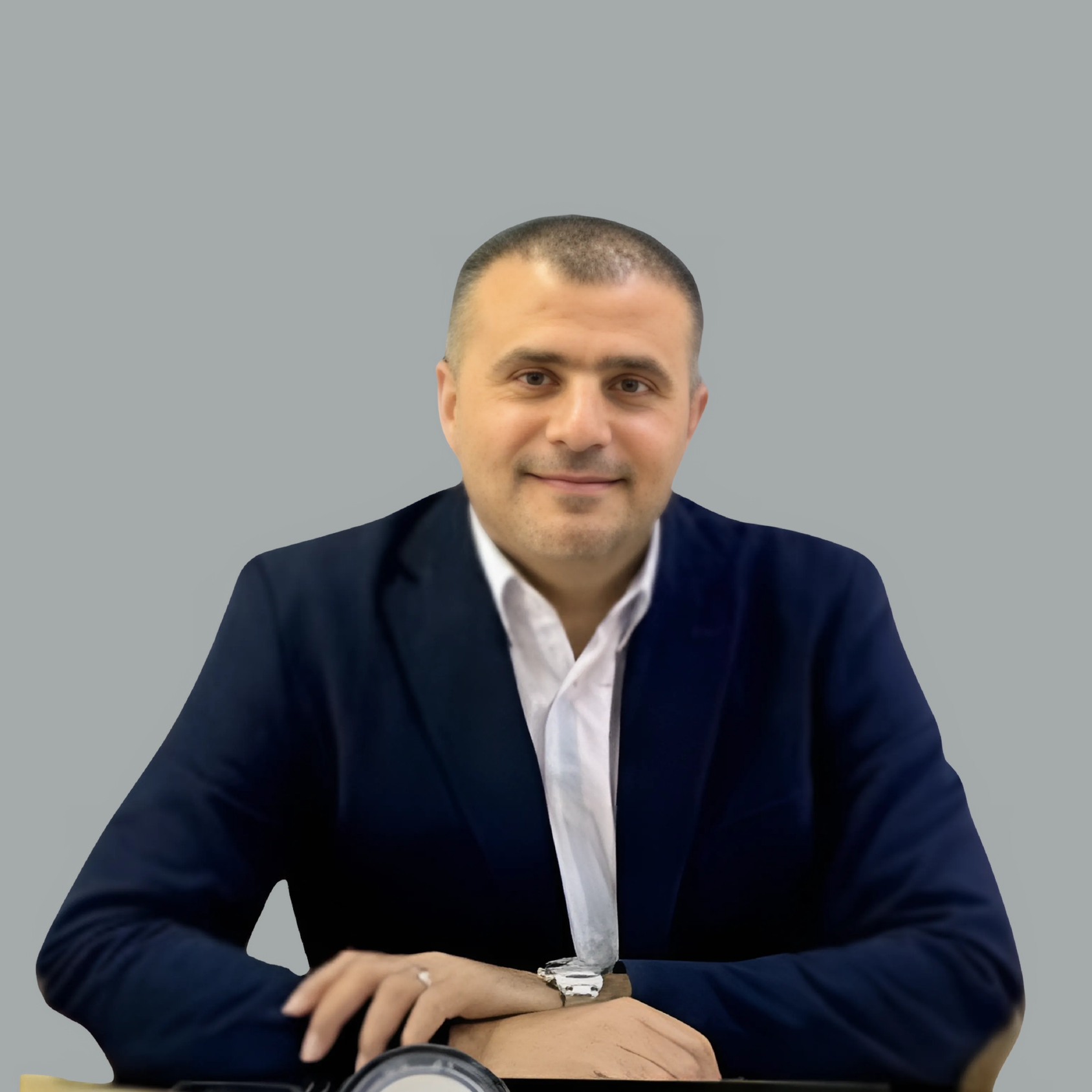 الدكتور محمد طايع